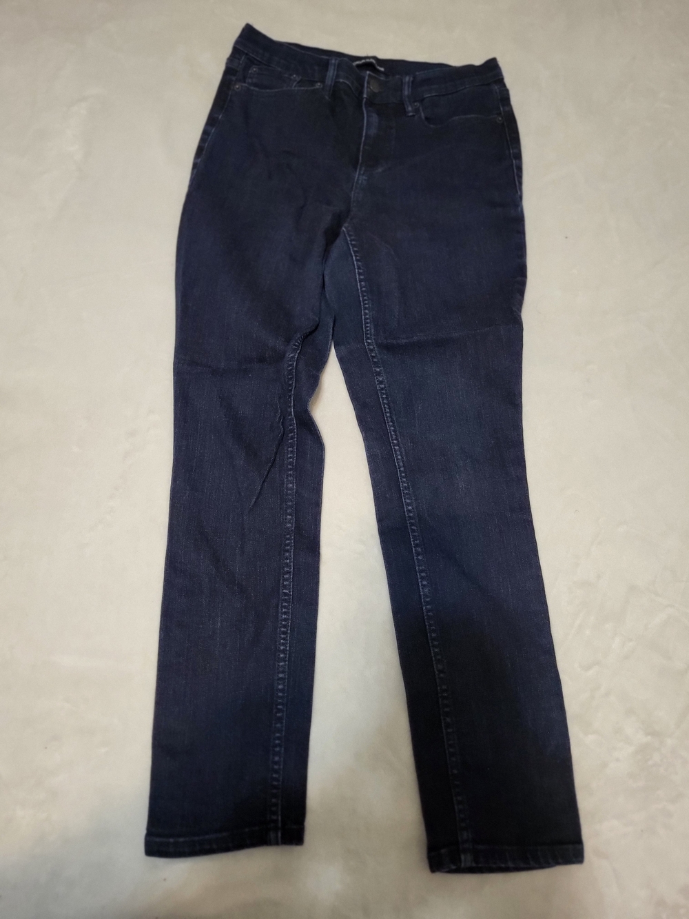 Calvin Klein Dark Wash Straight Leg Jeans Size 8